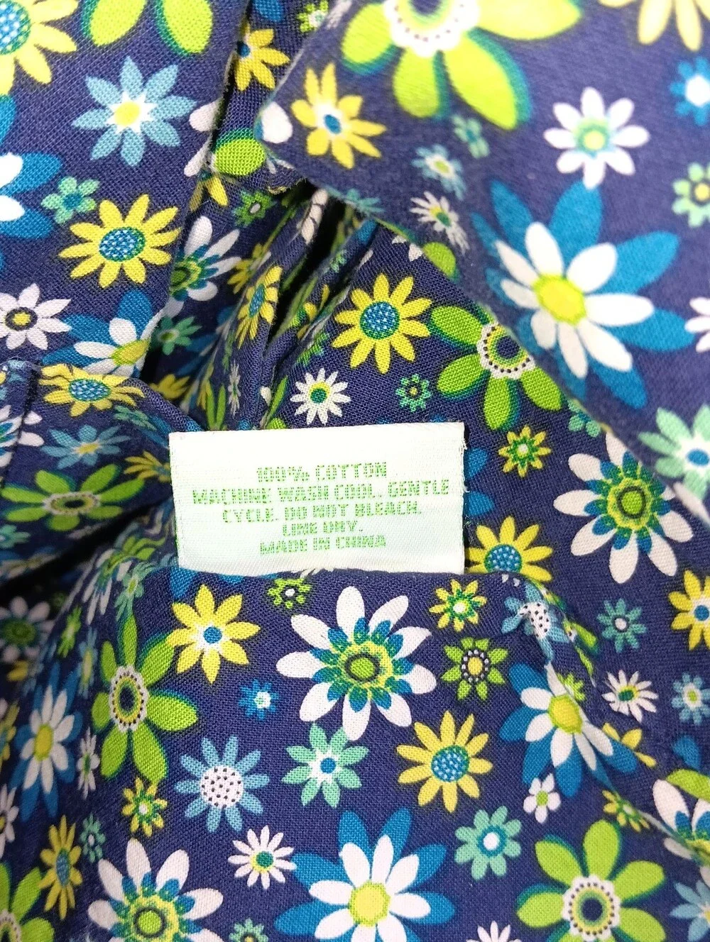 Vera Bradley Daisy Daisy Tote Bag Double Strap Pocket Blue Green Yellow Blue